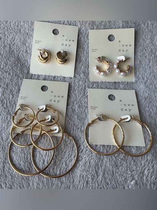 a new day Jewelry - Lot of 6 A New Day Gold Toned Earrings Various Styles